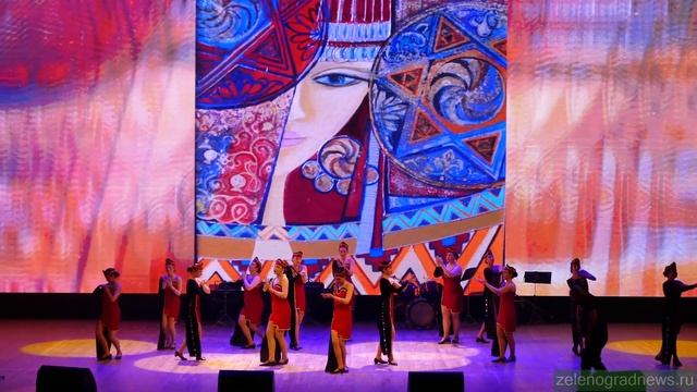 Танцевальный ансамбль 