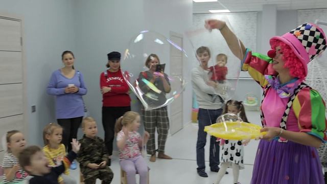 Шоу мыльных пузырей смотреть онлайн