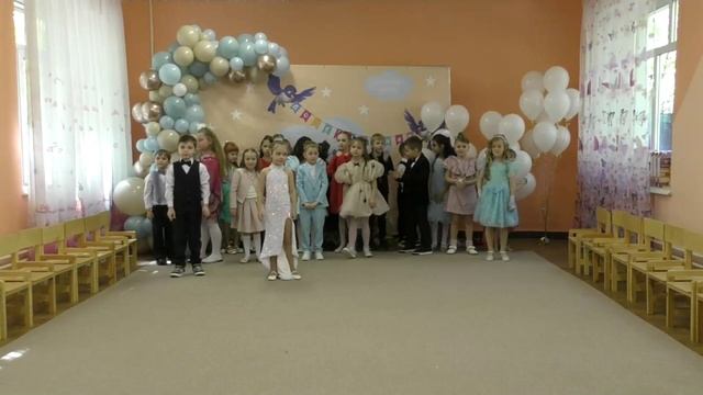 Новогиреевская 39А. Выпускной в детском садике - 2025! смотреть онлайн