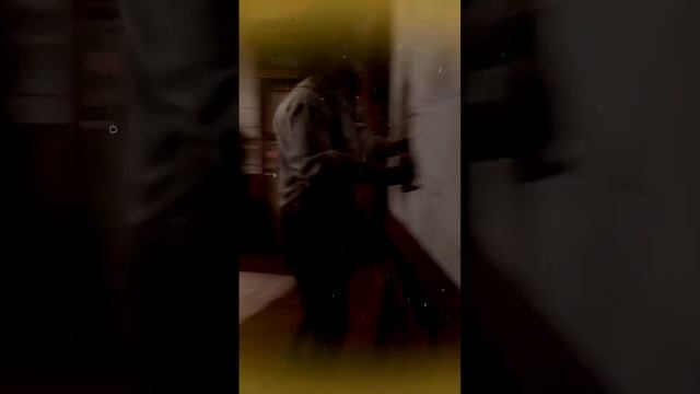 Прикольный экшен с Джулией. Техасская резня бензопило смотреть онлайн