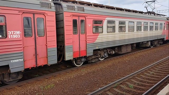 27 мая 2025 г. Электропоезд ЭТ2М-119 Следует с резервом Обухово смотреть онлайн