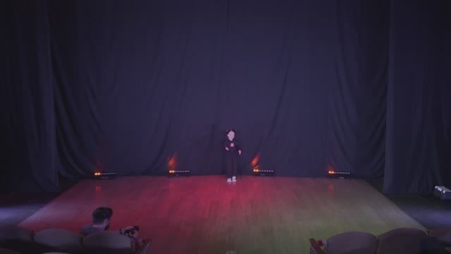 8 смотреть онлайн