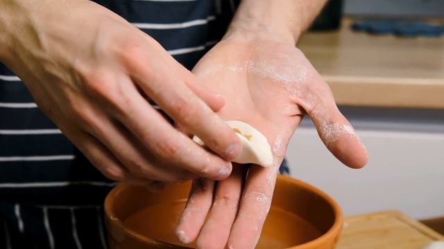 Кунжутные шарики Цзянь Дуй — хрустящий китайский дес?