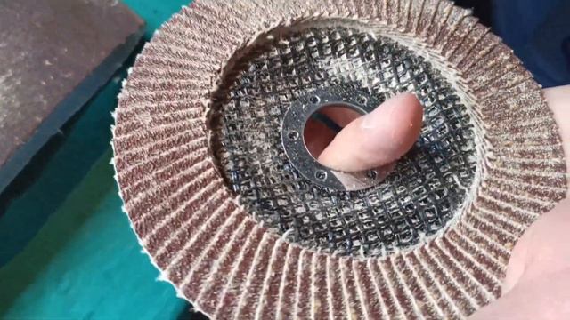 Не выбрасывайте засохший герметик