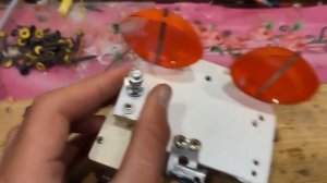 ПРОЦЕСС ПОЧИНКИ НОВОГО САМОДЕЛЬНОГО АНИМАТРОНИКА! часть 1