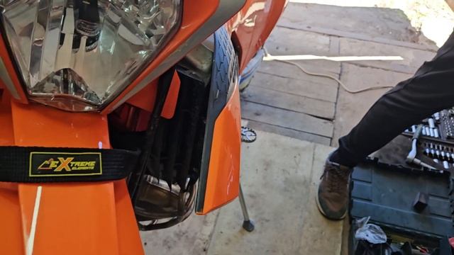 Установил новый боевой пластик от ОТОМ на Hengjian z300 эп. 1