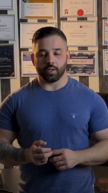 Ответы на частые вопросы #shorts #пересадкаволос #greffecheveux смотреть онлайн