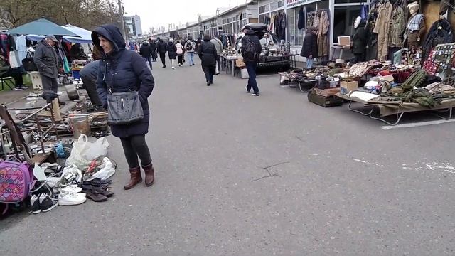 Зашел на кофе, попал в музей.Барахолка в Киеве. смотреть онлайн