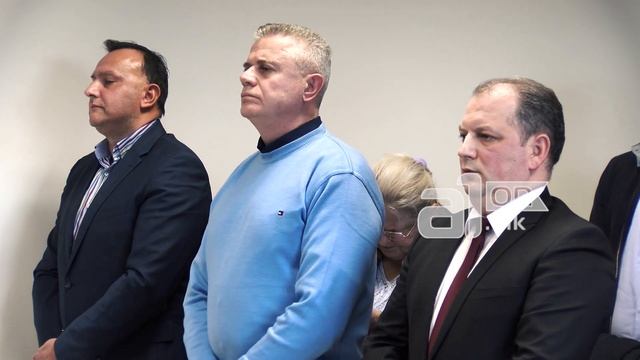 По три години затвор за обвинетите во „Тарифа“ смотреть онлайн