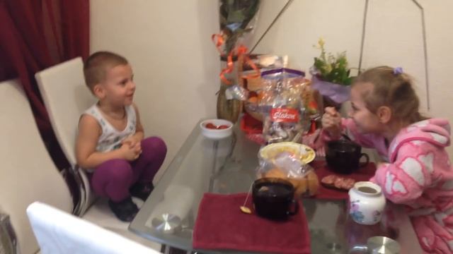 Мальчик 2 года ругается матом смотреть онлайн