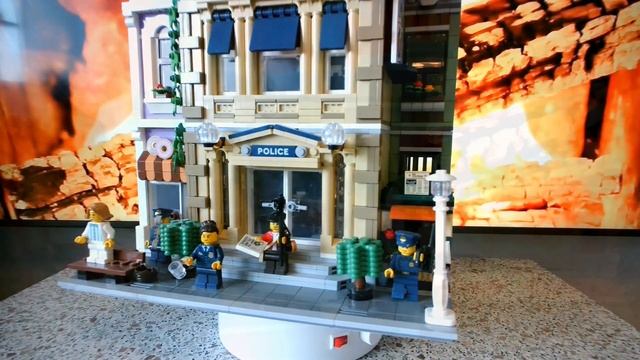 Конструктор LEGO Creator. Полицейский участок. Моя домашняя коллекция. смотреть онлайн