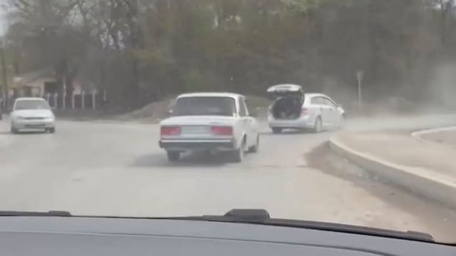 Гр Мирес Амина Руш 2025 Ремикс смотреть онлайн