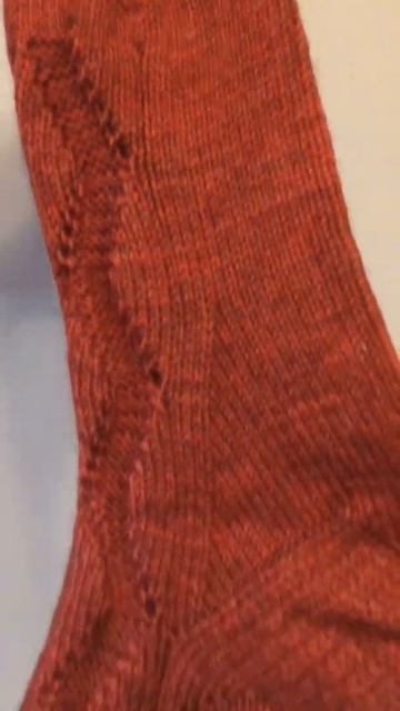 Носки спицами. Моя модель #april_socks. My author’s design #april_socks. смотреть онлайн