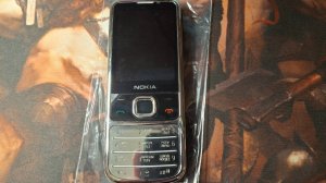 Обзор восстановленного Nokia 6700C с оригиналом
