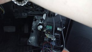 Honda Freed Spike Устанавливаем Starline A93 (со складыванием зерка