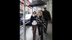 Дженни и Розэ из BLACKPINK провели время вместе в Нью-Йорке