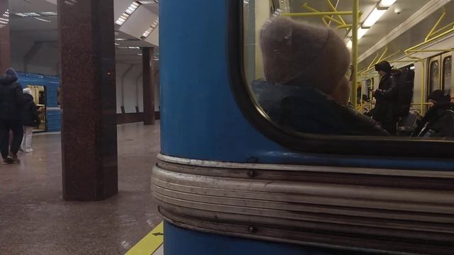 НОВЫЙ ИНФОРМАТОР НОВОСИБИРСКОГО МЕТРО! смотреть онлайн