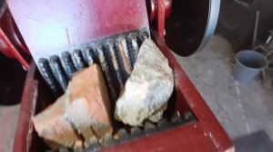 щековая дробилка 300×200 мм с бензиновым двигателем