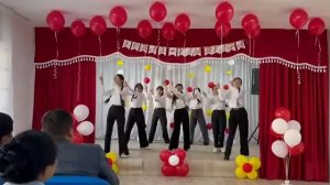 Флешмоб 2025 выпускной