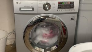 Стирка розовой кофты на LG: Быстро 30 20 800об/мин