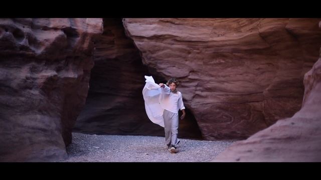 TimoTi Sannikov - To fly { Летать } טימוטי סניקוב - לעוף|2016 смотреть онлайн