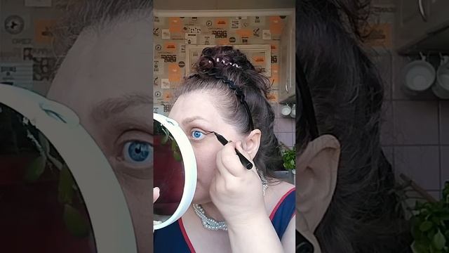 Подводка лайнер для наших красивых стрелок🤪Стреляем