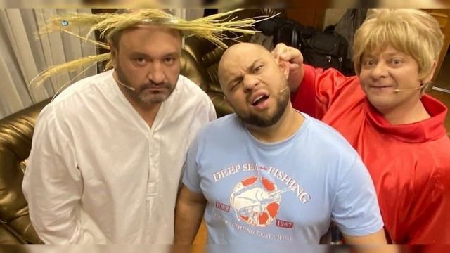 Удивительная Жена и Дочь Романа Постовалова: Нестанда