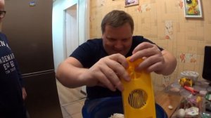 Окрошка на кефире. Последнее видео с Хомяковым и Левоном