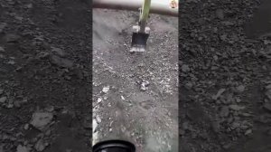 Строительство, разгрузка бражи со щебнем