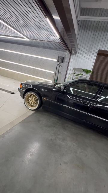 Снимаем е38? #bassecurity #bmwe38 #e38 #stance #caraudio #lowbass смотреть онлайн