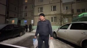 ЕЗДИМ НА ЧЕТЫРКЕ и РАЗДАЁМ ВСЕМ ПОДАРКИ В НОВЫЙ ГОД !!!