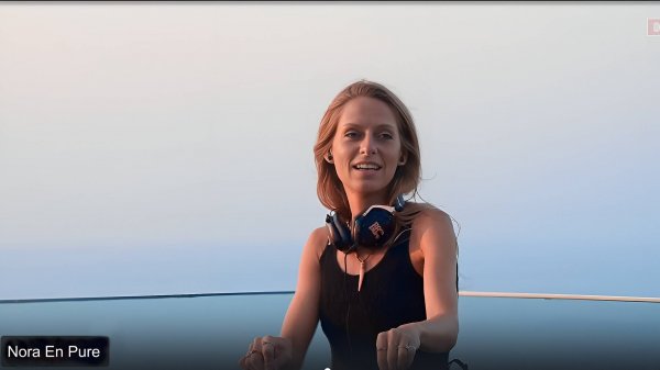 Nora En Pure Live From Bali(1080P_HD)