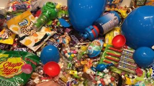 MEGA TOY EGG! A Lot Of Candy New ! Full Of Sweets! Много конфет! Много сладос