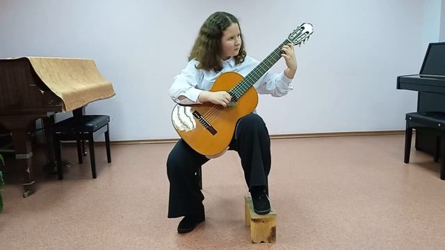 Такиева Варвара.1. Н.Кост. Вальс 2. Р.н.п. Ах вы сени мои сени в обр. В. Калинина.