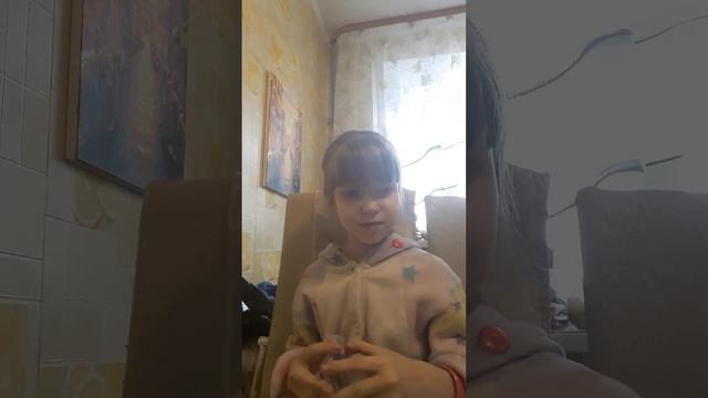 обзор на мою новую косметичку. понравилась косметичка