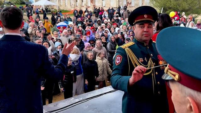 Танцевальный флешмоб «Эхо Побед» смотреть онлайн