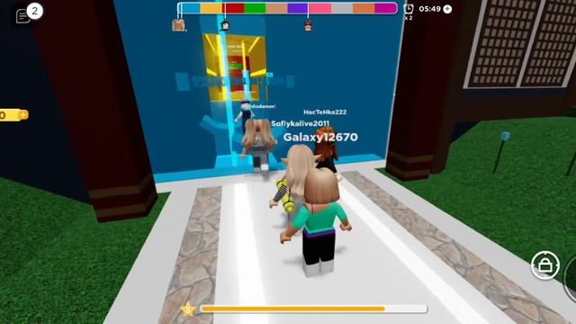 Играю в Corridor of hell 👍💙💛 смотреть онлайн