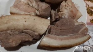 Свиные щёчки. Бюджетно и очень, очень вкусно.