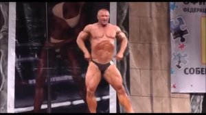 Одинокий Мужчина В Самом Соку