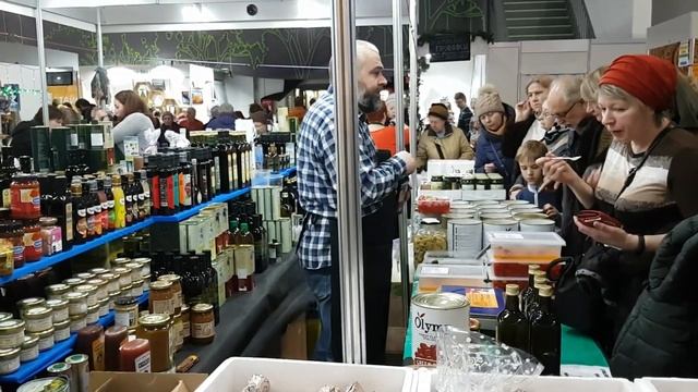 Православная ярмарка в Сокольниках "Рождественский дар" смотреть онлайн