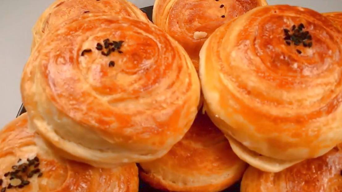 НЕ ВЕРИТЕ!Готовлю ЕЕ без скалки,без яиц!Супер слоеная самса/Слоенное тесто без раскатки смотреть онлайн