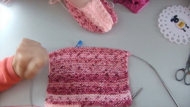 МК МОДНЫЕ СЛЕДОЧКИ ТАПОЧКИ НА 2 СПИЦАХ ОДНИМ ПОЛОТНОМ УЗОР КРАСИВО БЫСТРО EASY 