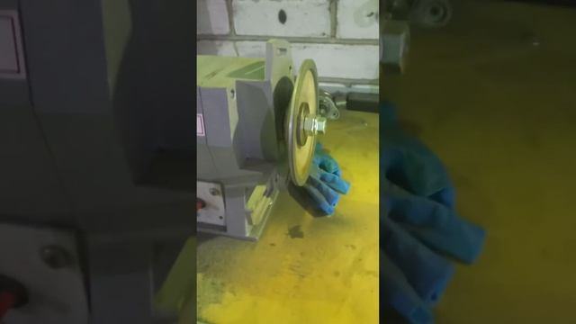 станок точильный из прошлого века смотреть онлайн