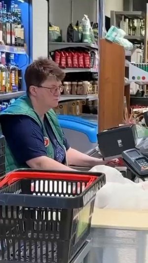 Оплата за продукты молитвой ))