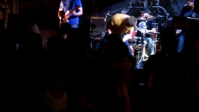 WUNDERKIND-Ы -Трава у дома ( Земляне cover) смотреть онлайн