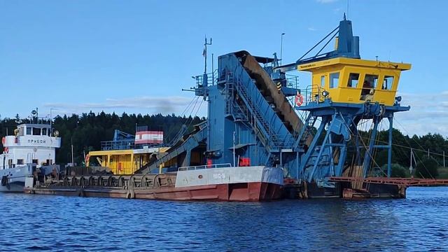 Трансформер ,местный !) смотреть онлайн