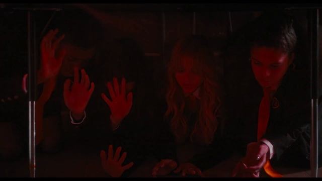 Проклятое наследие | Уже в кино смотреть онлайн