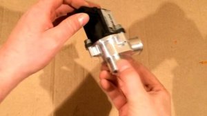 Меняем вакуумный байпас на электрический Audi A4 B6 AMB