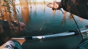 РЫБАЛКА С ЛОДКИ ПВХ НА ОЗЕРЕ