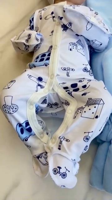 Комплект на выписку из роддома смотреть онлайн